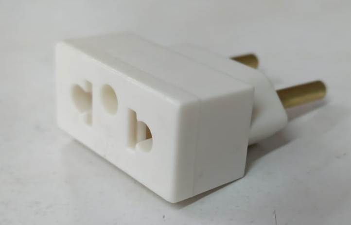 PINO ADAPTADOR 2P+T COMPACTO 20A BRANCO ref. 018709