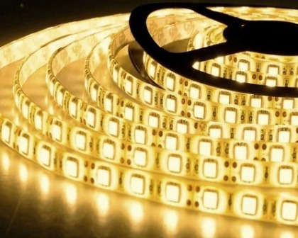 FITA DE LED 50X50 24W ROLO 5 MT AMARELA ref. 020431