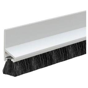 FRISO P/ PORTA PVC ESCOVA C/ FURO 90 CMT BCO ref. 021689