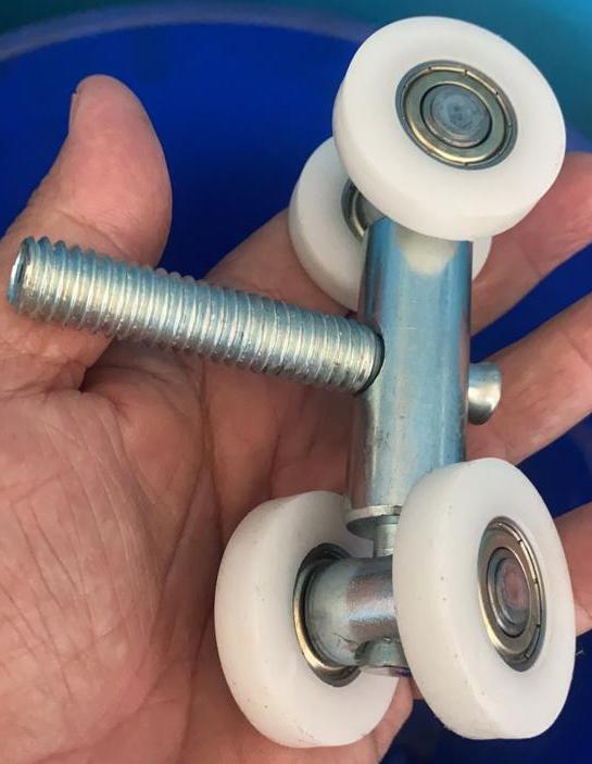 ROLDANA P/ PORTAO GUIA NYLON QUADUPLO 1.1/2 ref. 023397