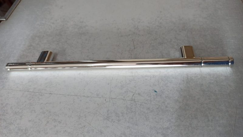 PUXADOR ABS 225MM N.06 ref. 024057