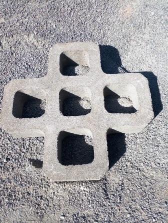 PISO INTERTRAVADO  GRAMA NATURAL 40X40X08 ref. 024947