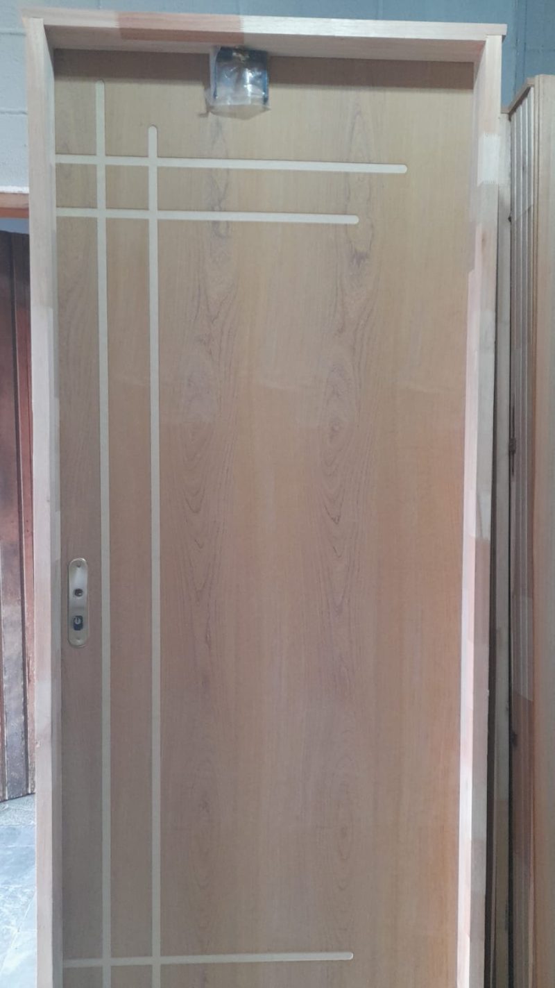 PORTA MAD. MONT FRISADA NATURAL ROMA 72 D ref. 025554