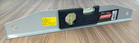 NIVEL ALUMINIO 035CM THOMPSON ref. 14.1215