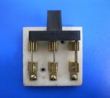 CHAVE ELETR.FACA SECA 3X200 ref. 13.0036