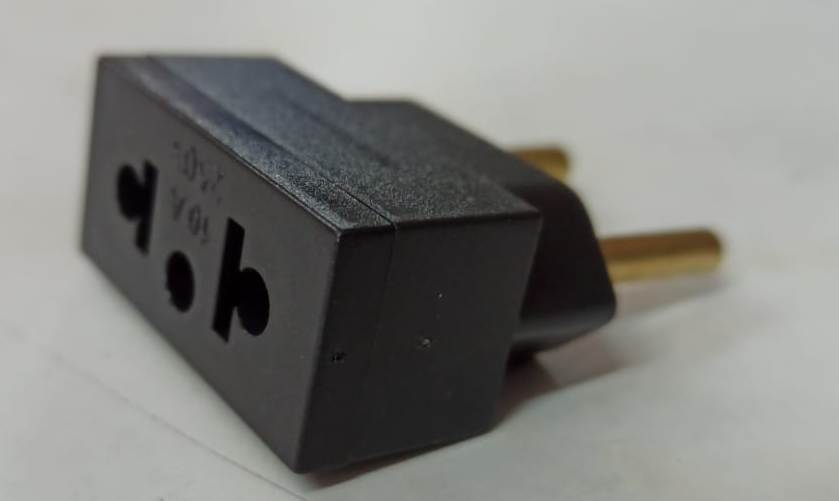 PINO ADAPTADOR 2P+T COMPACTO 10A PRETO ref. 024391