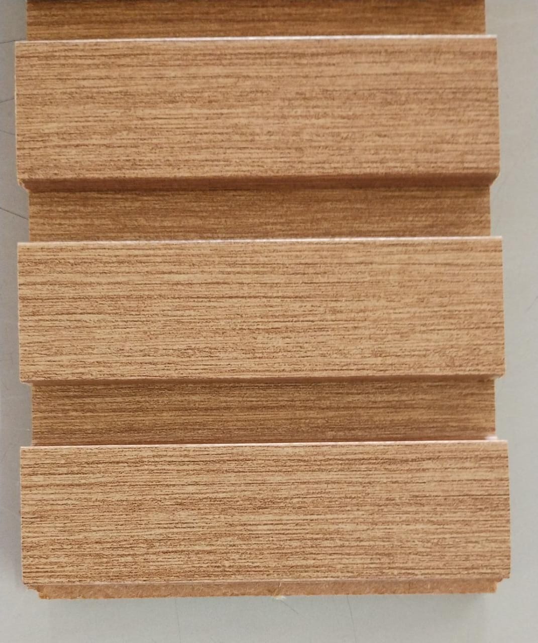 PAINEL RIPADO MDF RP30 18X2.70ML NOGUEIRA NATURAL ref. 025289