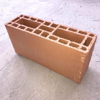 BLOCO CERAMICA VEDACAO 11,5 X19X39 ref. 023695