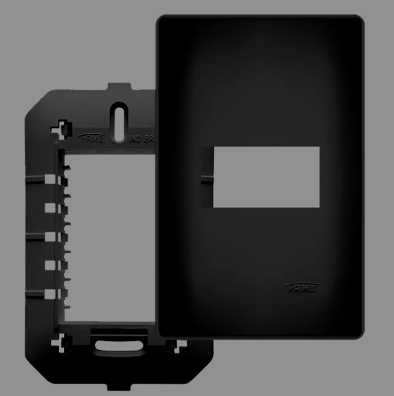 ESPELHO FAME 4X2 HABITAT 1 MODULO    PRETO 4071 ref. 025658