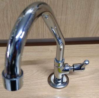 TORNEIRA 1/4V B.MOVEL MESA C34 1395 RENO ref. 175R